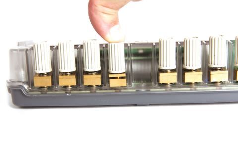 현장용 다기능 교정기